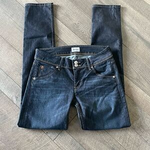 NWOT! Hudson “Collin” Dark Wash Skinny Jeans. Size 27.